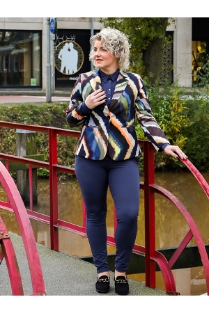 Lian - &Co Woman