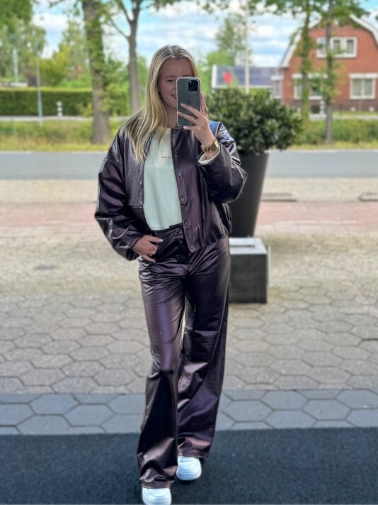 %lookbooks.TITEL%