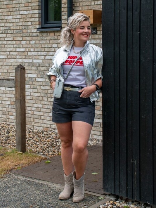 %lookbooks.TITEL%