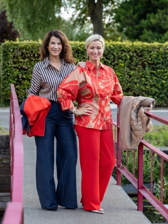 %lookbooks.TITEL%