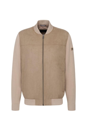 Bugatti vest