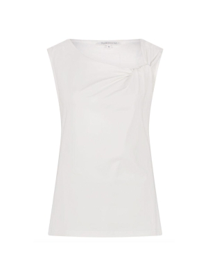 Tramontana knot-detailed singlet
