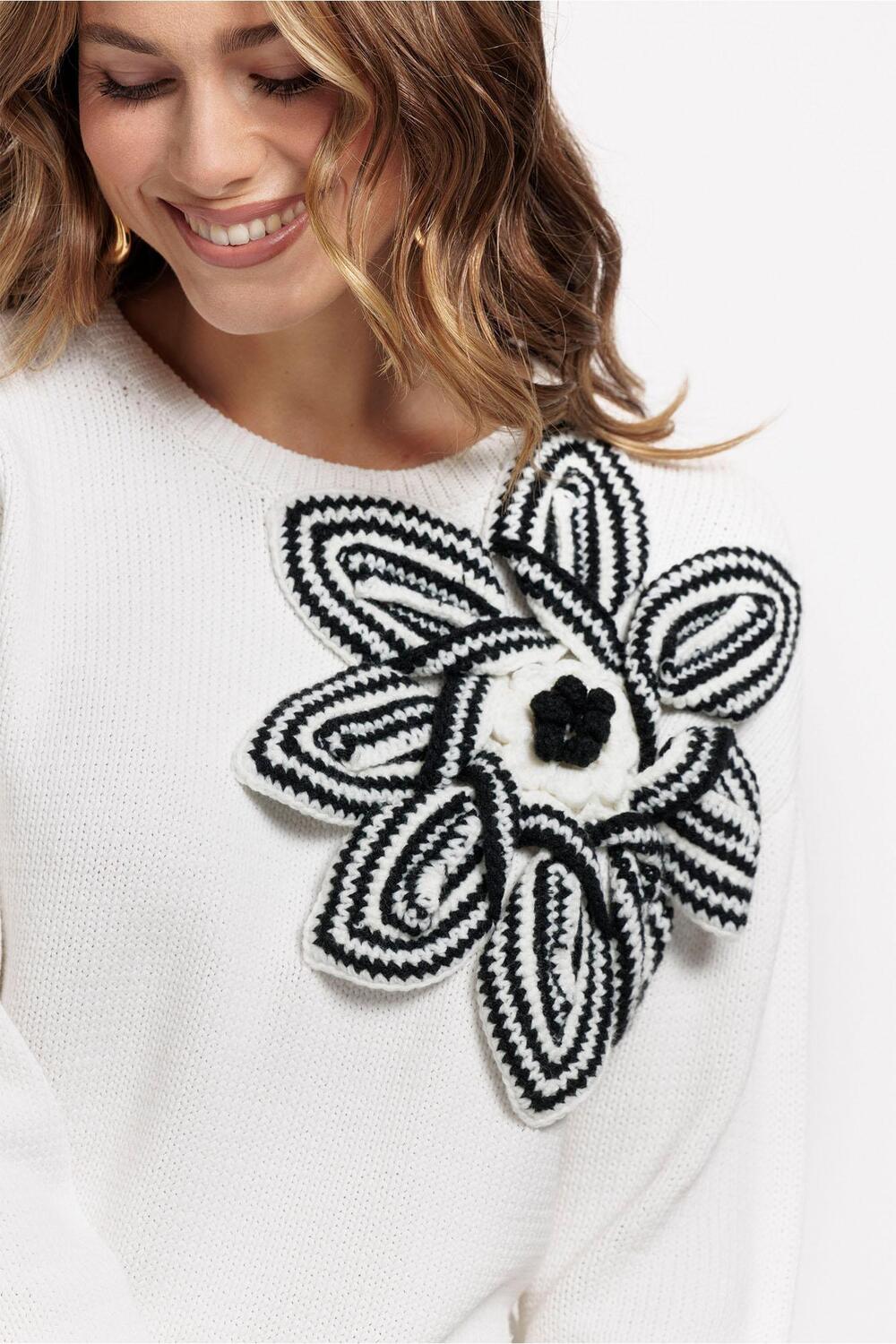 anne valerie dupond アン・ヴェレリー・デュポン 2体セット Studio Anneloes Valerie chunky flower pullover 1100 off white