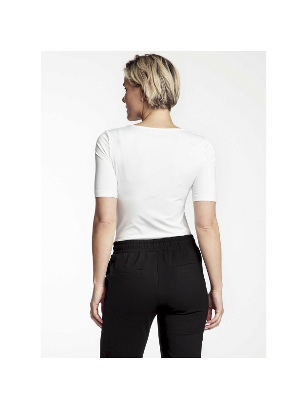 Tramontana Basics 001100 Off White