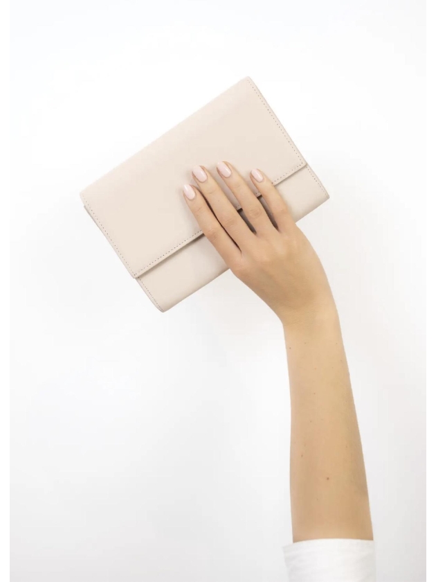 Abrazi Jackie Clutch Nude Nude