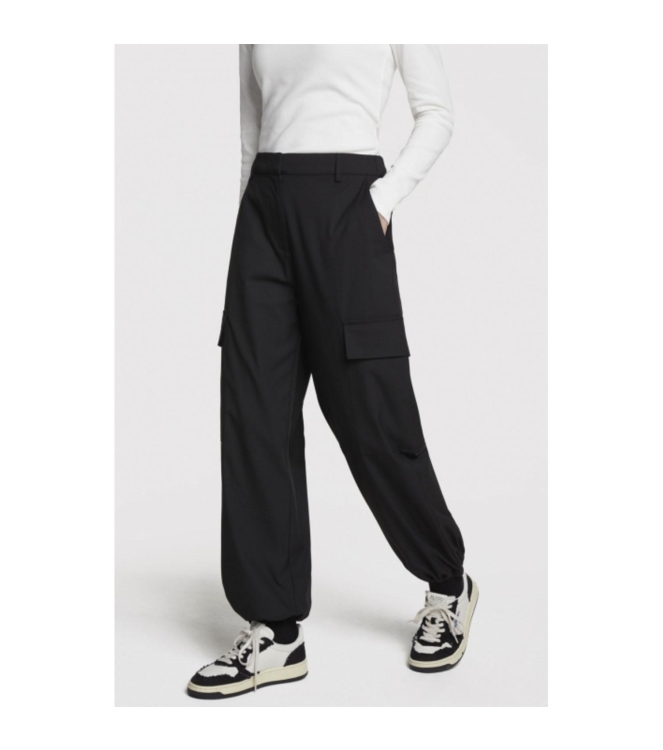 Alix the Label Ladies Woven Cargo Pants 999 black
