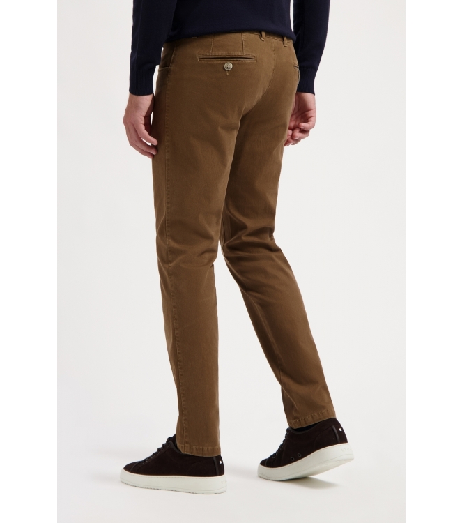 Com4 Swing Front Collection 251 beige