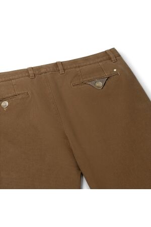 Com4 Swing Front Collection 251 beige