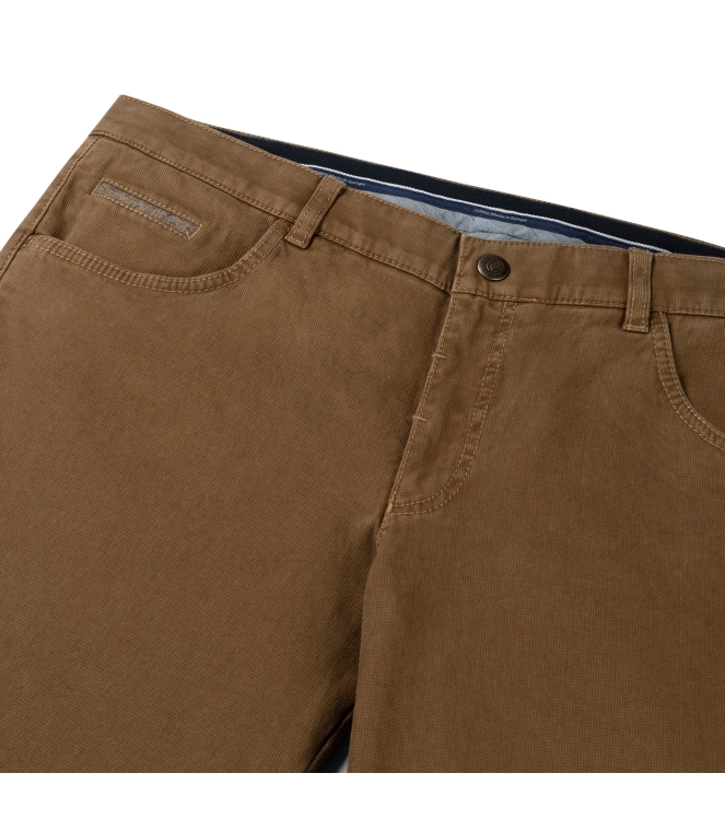 Com4 Swing Front Collection 251 beige