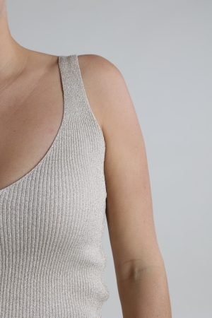 NUKUS Debby Singlet Lurex 9 sand