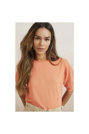 Yaya Fine yarn puff sleeve sweater Peach echo orange