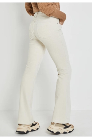 Parami Jade - Vintage Corduroy - 601 - Pal 003 Off white