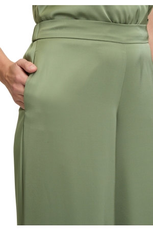 Vera Mont Hose 5602 Autum green