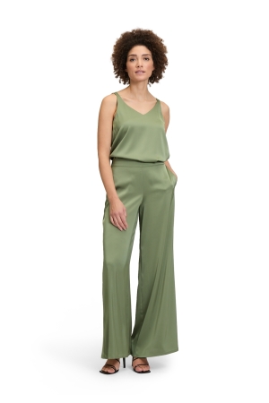 Vera Mont Hose 5602 Autum green