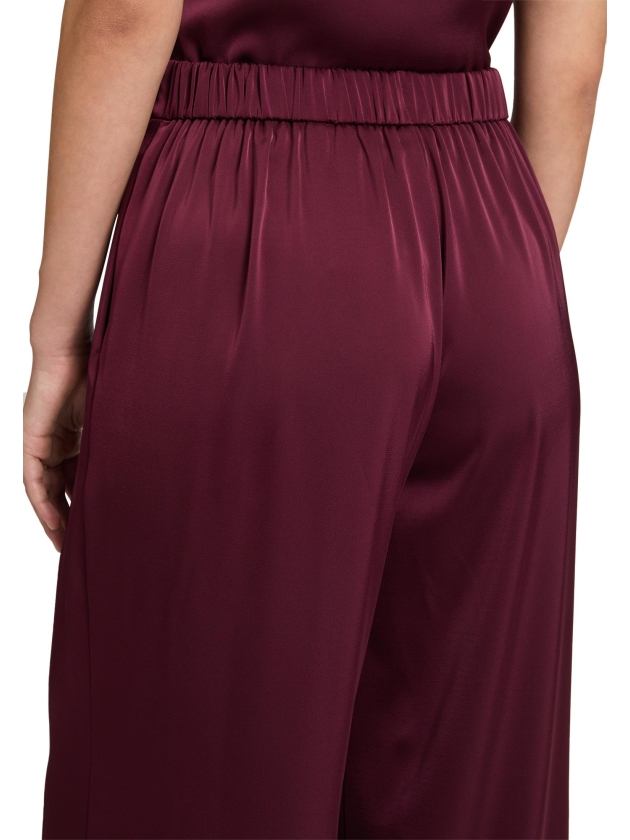 Vera Mont Hose 4715 deep dahlia