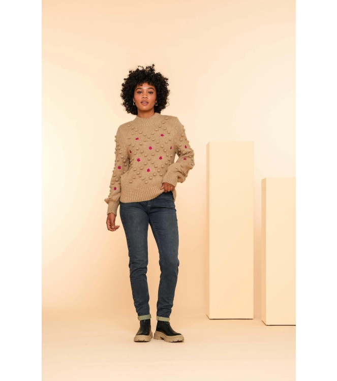 Geisha Pull  dot & flower 720 Sand/cyclaam