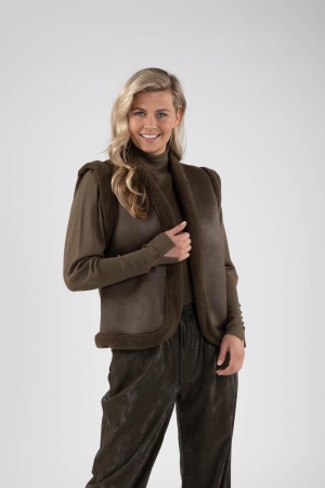NUKUS Elise Gilet 37 burned olive