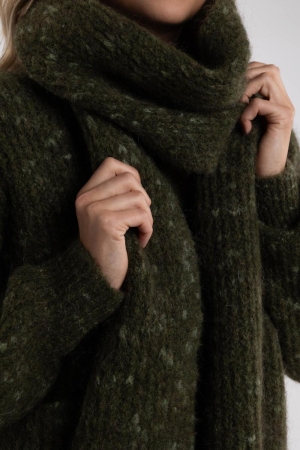 NUKUS Beau Scarf 37 burned olive