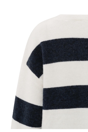 Yaya Oversized block stripe sweater 106021 Off white dessin