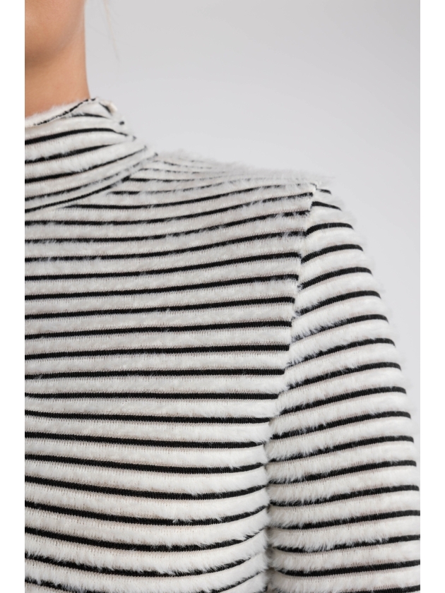 NUKUS Herning Top Stripe 114 offwhite/black