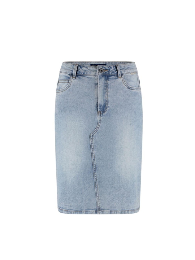 Red Button Sidney curved frontseam Bleach
