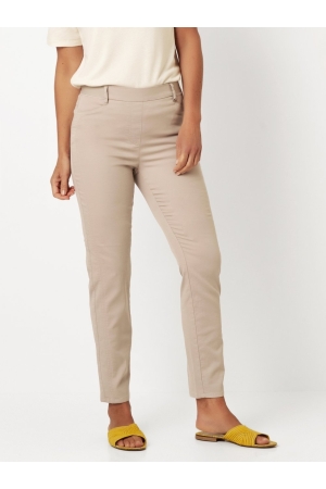 Relaxed by Toni Alice New 7/8 731 Greige