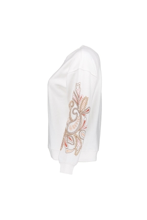 Geisha Sweater embroiderd sleeves 010 Off white