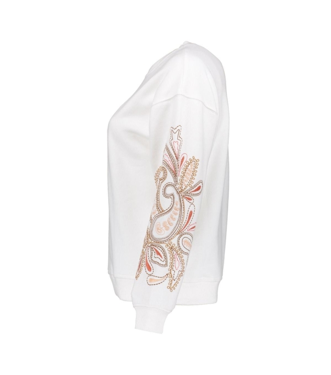 Geisha Sweater embroiderd sleeves 010 Off white