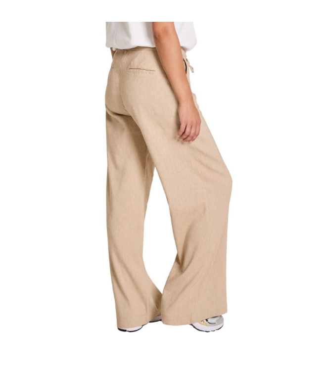 Parami Clo? (City) - Flowy Linen - 229 - A Almond