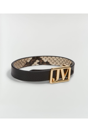 Josh V MAAIKE 015 snake