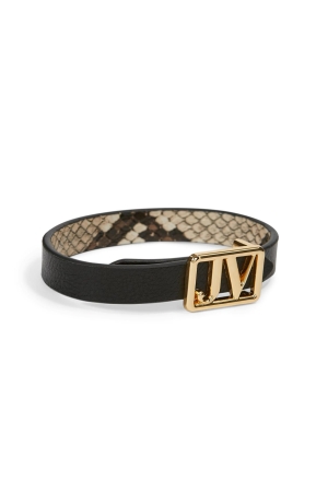 Josh V MAAIKE 015 snake