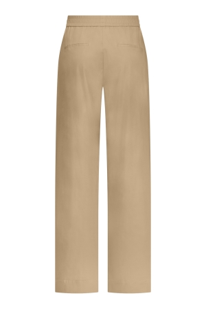 Label Dot Ram 260 camel