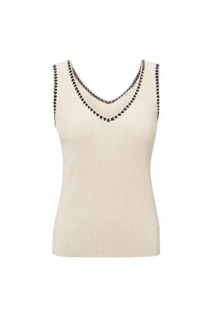 Yaya Rib tanktop with fun detail at 20908 Summer sand
