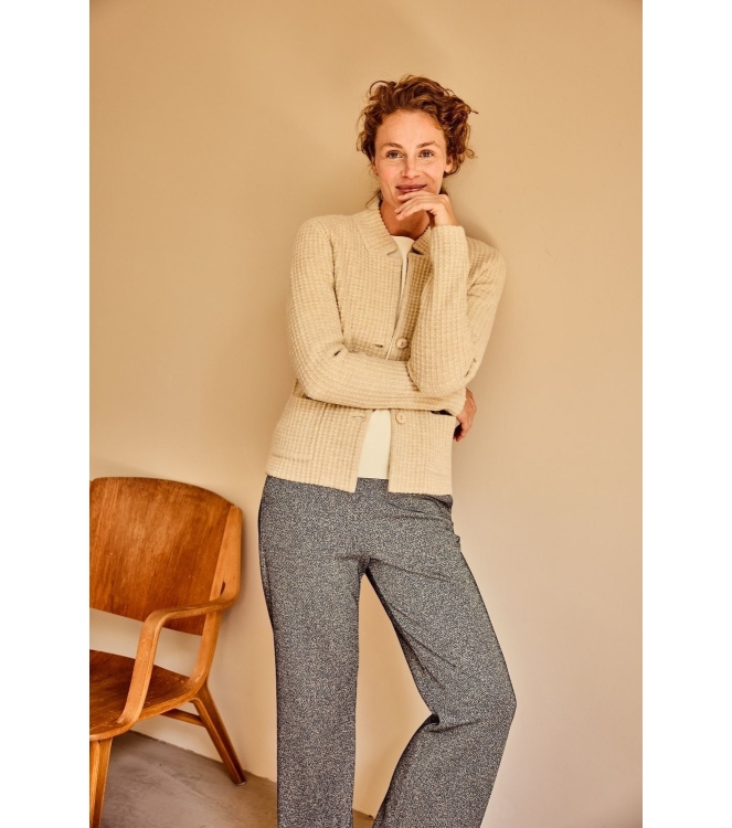 Kyra short cardigan blockstitch 106 almond
