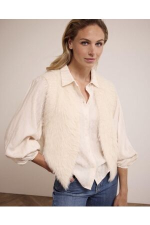 Tramontana Hairy Yarn Vest 006800 Stone