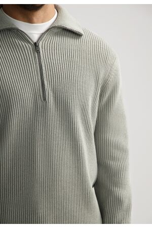 Dstrezzed Josiah Skipper 831 Ghost grey