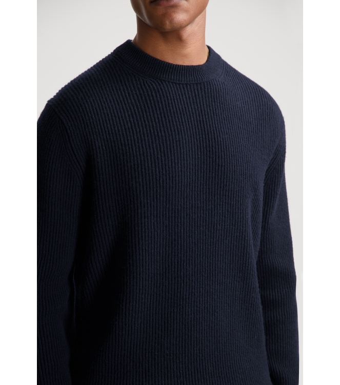 Dstrezzed Stef rib Crewneck