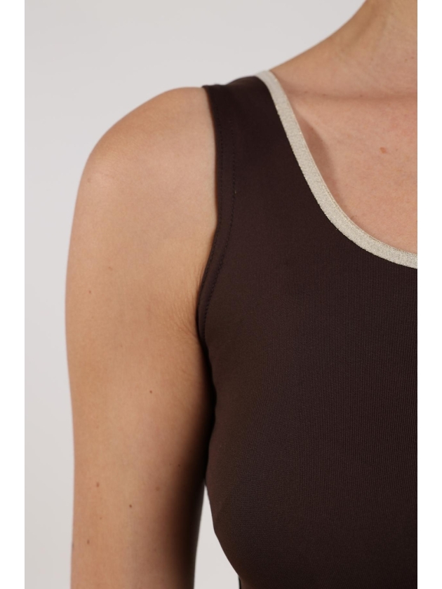 NUKUS Juba Singlet 292 dark chocolate/gold