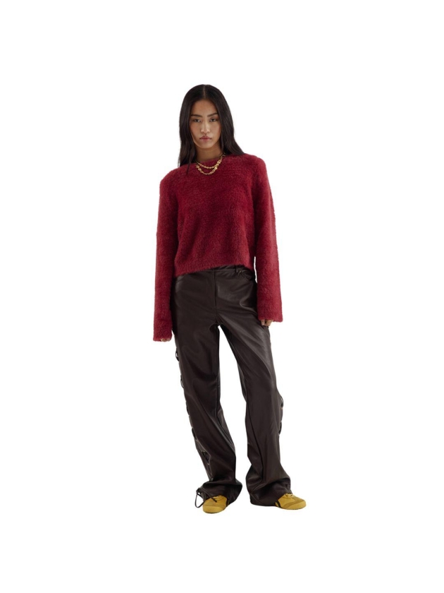 Harper and Yve NINA-JU 319 ruby red