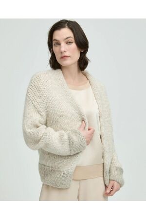 Xandres ALDO 0236 almond milk