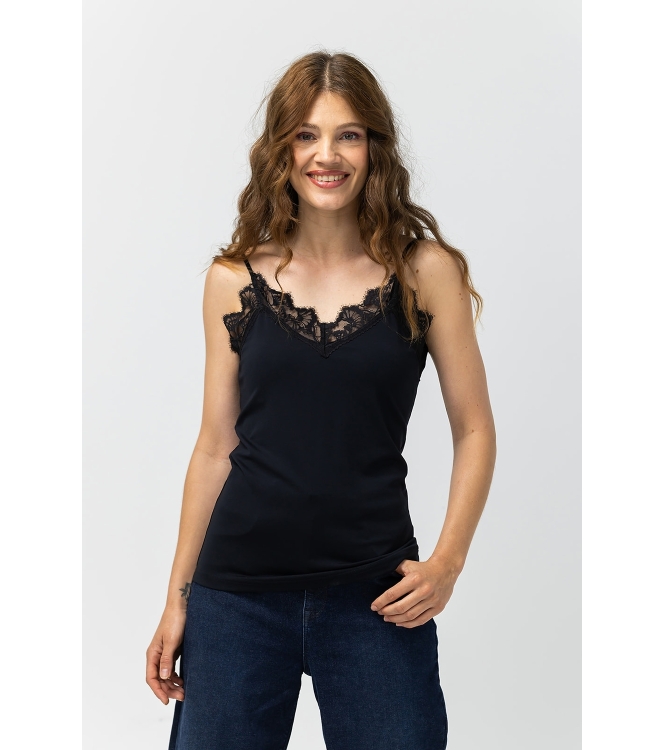 Label Dot Marjolein 900 zwart