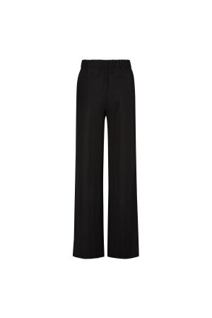 Label Dot Remy 900 zwart
