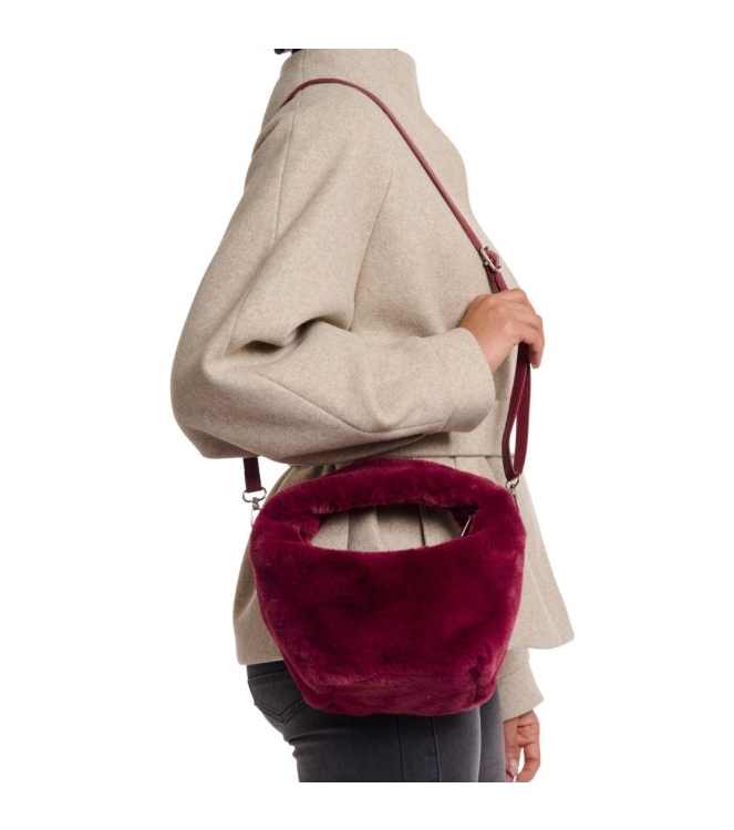 Rino en Pelle Small faux fur crossbody bag 10881 sugar plum