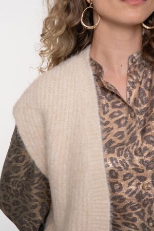 Geisha Gilet hairy 10 Off white