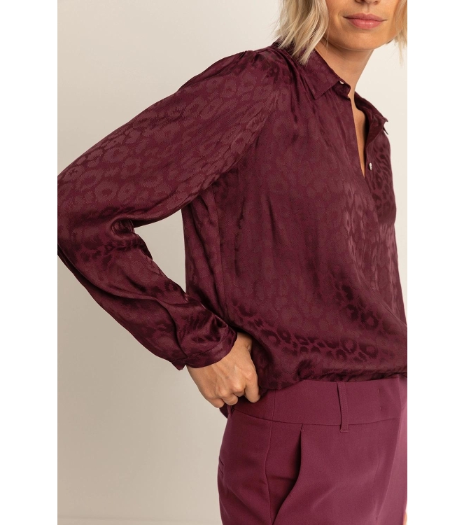 Expresso Blouse woven satin EX400 Sangria
