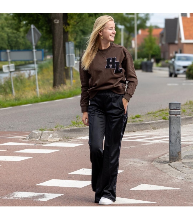 Haute L Amitie Logo tape track tall pant Black