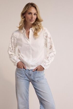 Tramontana Blouse Fancy Lace Sleeves 001100 Off white