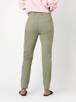Relaxed by Toni Alice Zip 7/8 063 Sage