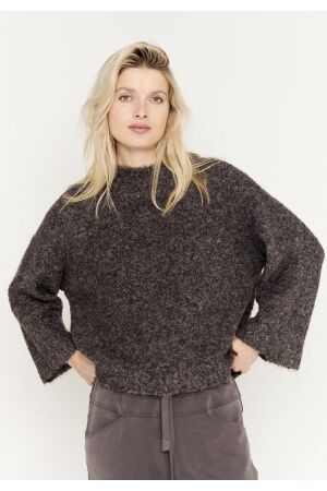 Moscow 41-09-Lynn 400-1 Dark brown solid