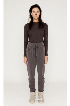 Moscow 53-04-Top 400-1 Dark brown solid